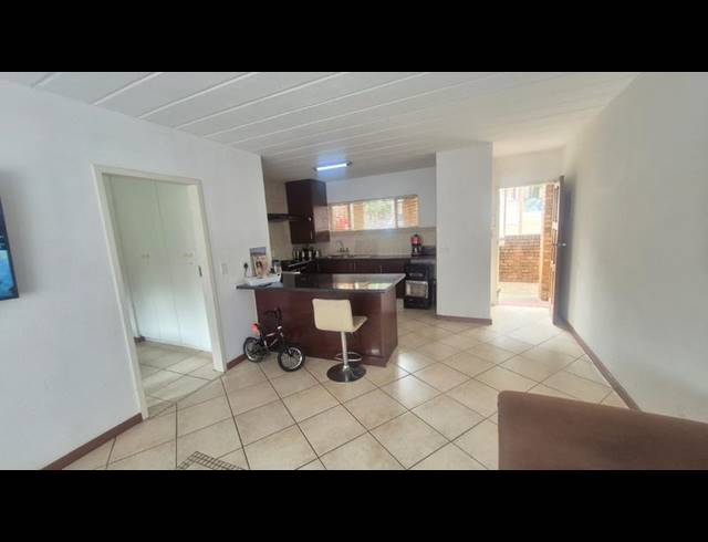 1 BEDROOM PROPERTY TO RENT IN WHITERIDGE